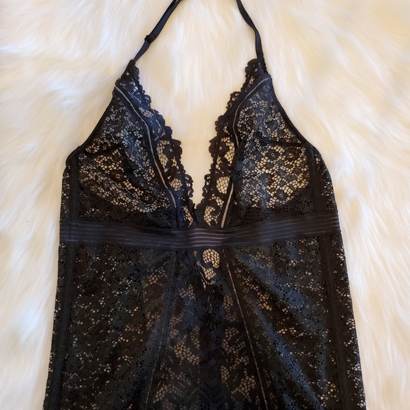 One Day Only Sale! VS black lace garter slip lingerie - Picture 2 of 16